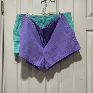 Two pairs of vineyard vines cotton/linen shorts 16
